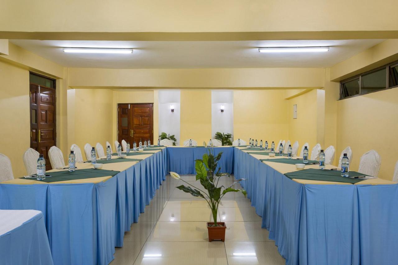Legacy Hotel And Conference Centre Ltd Накуру Экстерьер фото