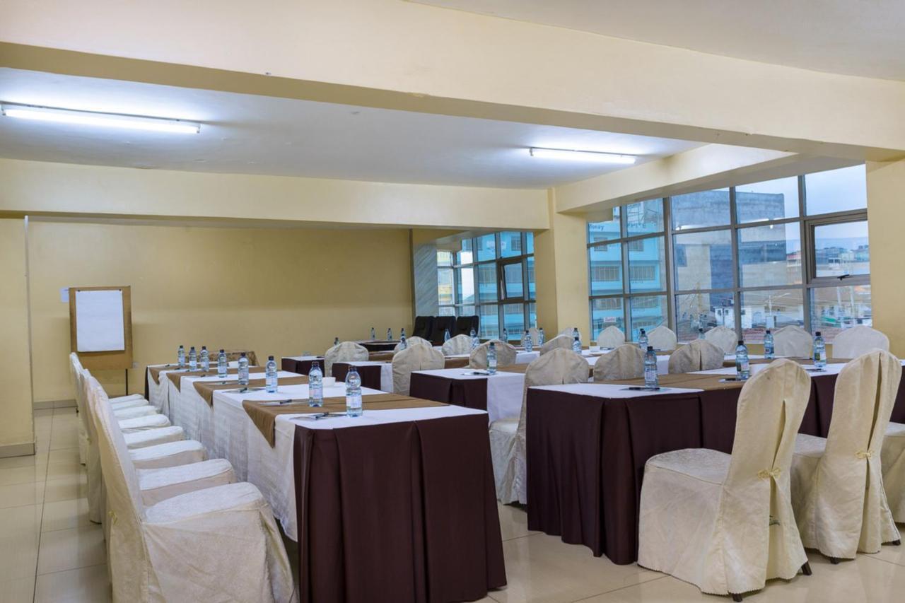 Legacy Hotel And Conference Centre Ltd Накуру Экстерьер фото